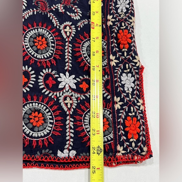 Johnny Was MELIA All Around Heavily Embroidered Blouse Tunic Boho Top EUC - Picture 9 of 9